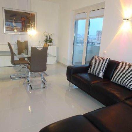 Apartament Francesca Apartment Brasov Bagian luar foto