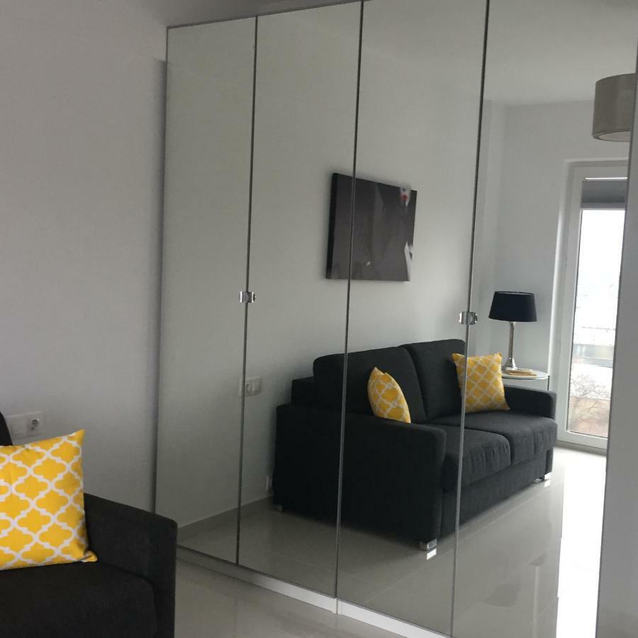 Apartament Francesca Apartment Brasov Bagian luar foto