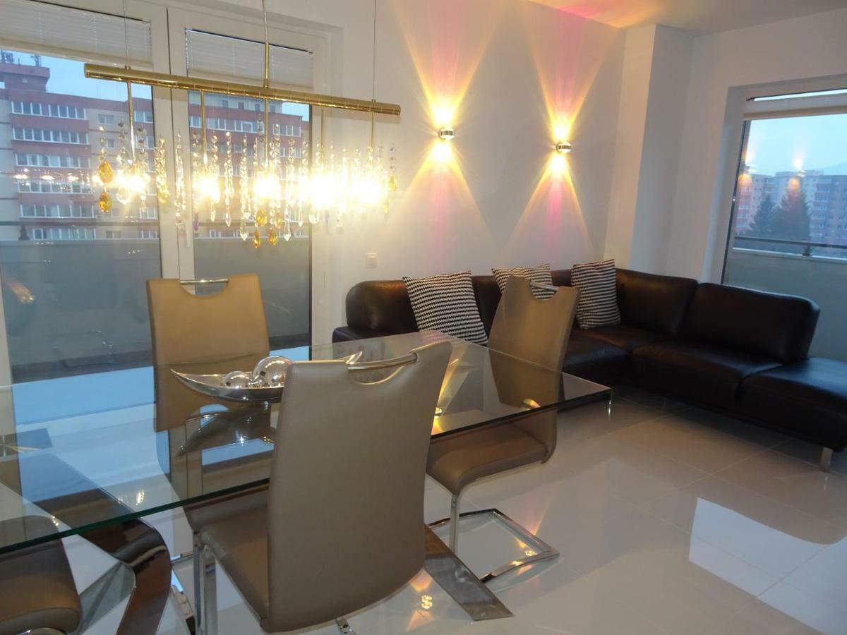 Apartament Francesca Apartment Brasov Bagian luar foto