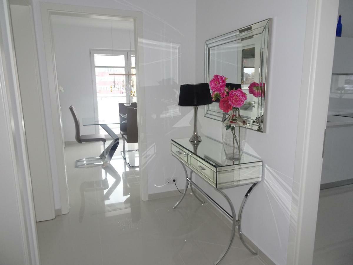 Apartament Francesca Apartment Brasov Bagian luar foto
