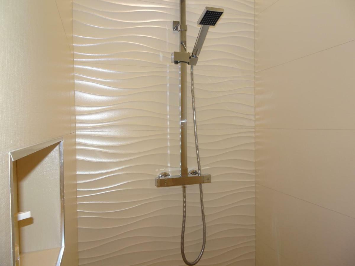 Apartament Francesca Apartment Brasov Bagian luar foto