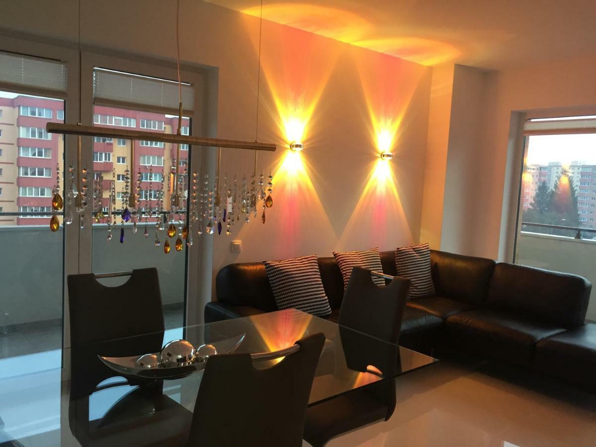 Apartament Francesca Apartment Brasov Bagian luar foto